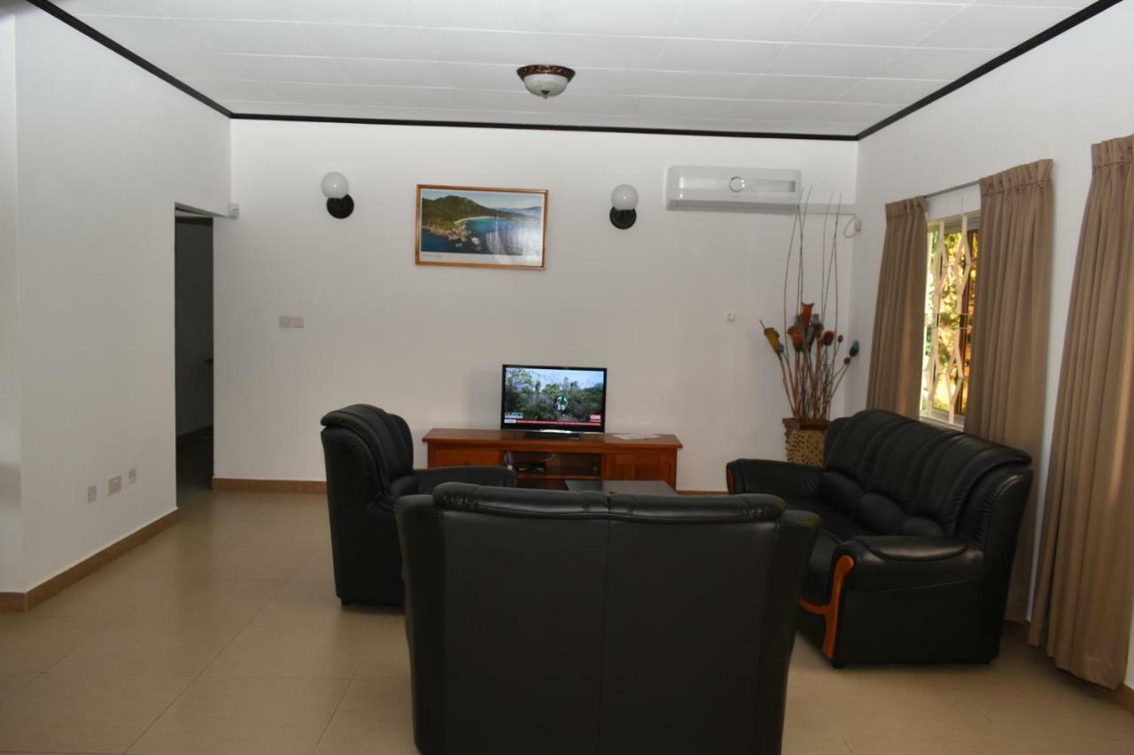 Appartamento Zeph Self Catering Baie Lazare  Esterno foto